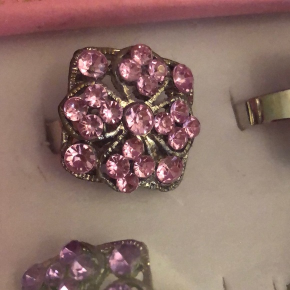 12pc BOX of adjustable rings- Nice Costume Jewelry - Picture 2 of 8